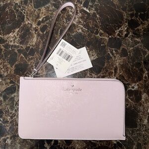 NWT Kate Spade Light Pink Wristlet Clutch